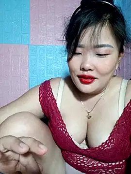 Snapshot of Irene-01 chatting on 19, 5, 2026 Irene-01 online show from 19, 5, 2026