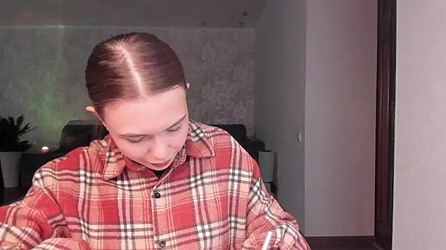 kittiangel00 online show from 9, 4, 2026