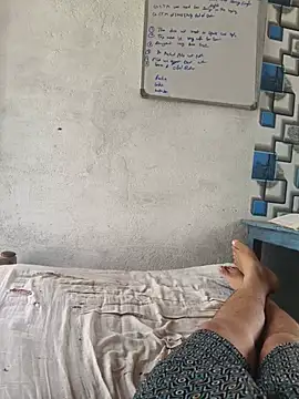 Snapshot of Desii_rockstarr chatting on 17, 5, 2026 Desii rockstarr online show from 17, 5, 2026