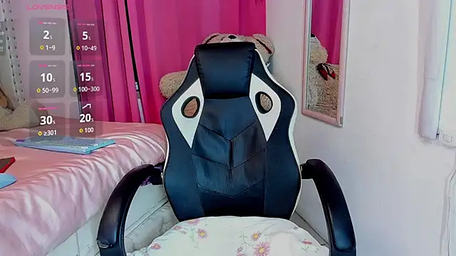 liam scoot  online show from 23, 4, 2026