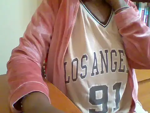 Snapshot of melaninebony2 chatting on 19, 3, 2026 melaninebony2 online show from 19, 3, 2026