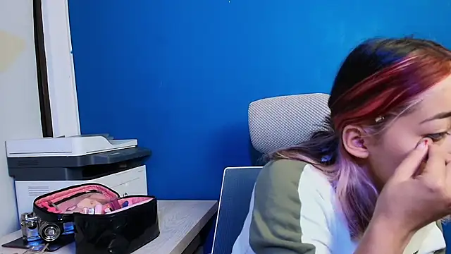 PinkyyPieee  online show from 16, 3, 2026