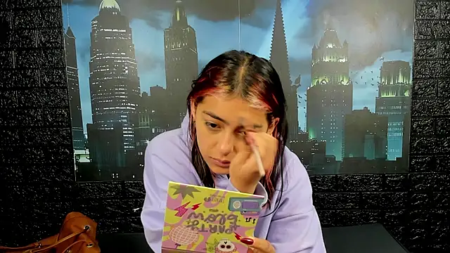 PinkyyPieee  online show from 20, 4, 2026