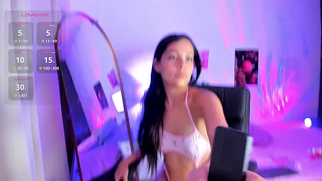nahiara santana online show from 13, 5, 2026