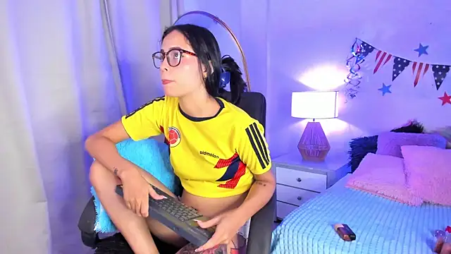 Snapshot of nahiara_santana chatting on 4, 7, 2026 nahiara santana online show from 4, 7, 2026