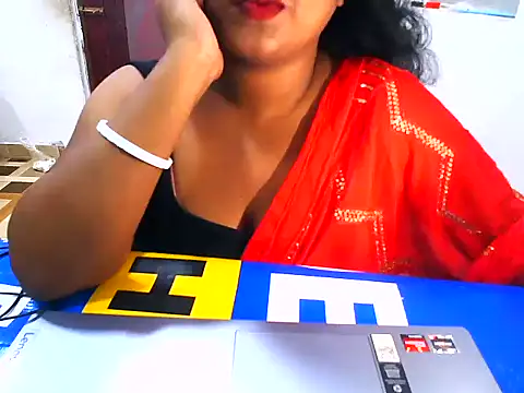 Snapshot of IamRiva chatting on 6, 8, 2026 IamRiva online show from 6, 8, 2026