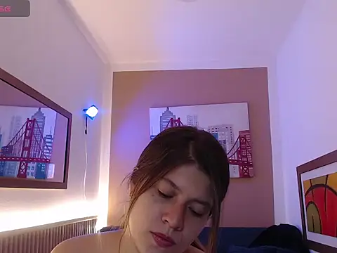 Moonna linnda online show from 18, 4, 2026