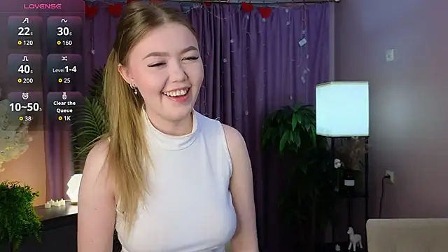 BlondeLina online show from 15, 3, 2026