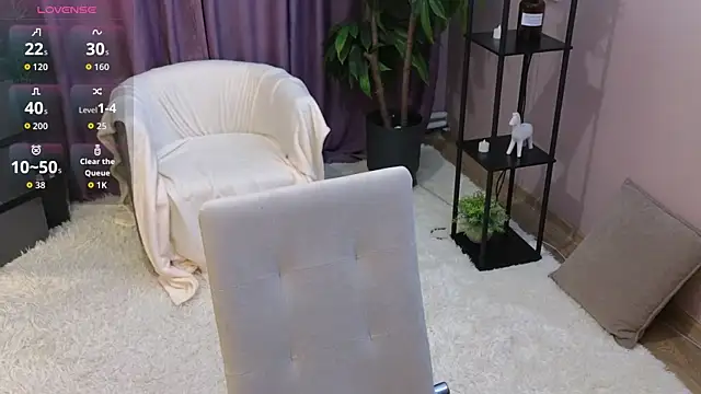 BlondeLina online show from 19, 4, 2026