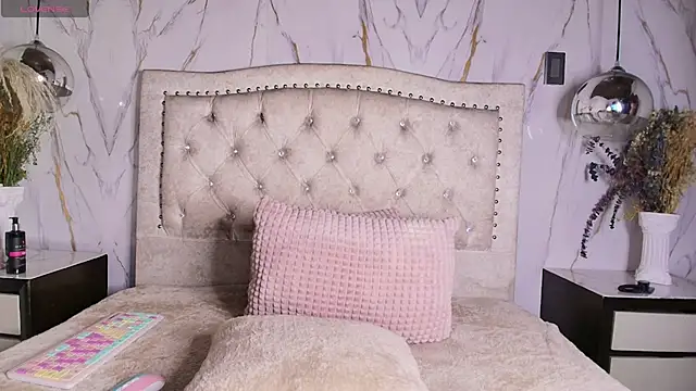 Lickpink1 online show from 6, 5, 2026