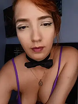 Snapshot of valeriee2 chatting on 5, 4, 2026 valeriee2 online show from 5, 4, 2026