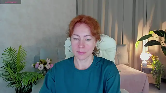 Snapshot of LeticiaRomano chatting on 22, 5, 2026 LeticiaRomano online show from 22, 5, 2026