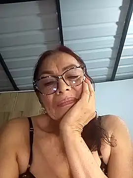 Snapshot of HOT_LATINA20 chatting on 11, 6, 2026 HOT LATINA20 online show from 11, 6, 2026