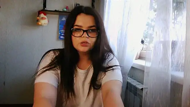 ElizaMoon01   online show from 3, 6, 2026