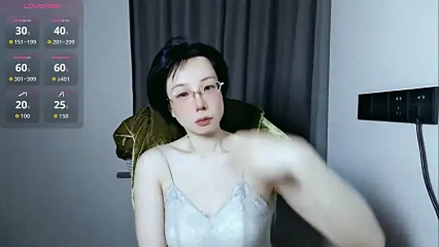 lin lin 520 520 online show from 18, 5, 2026