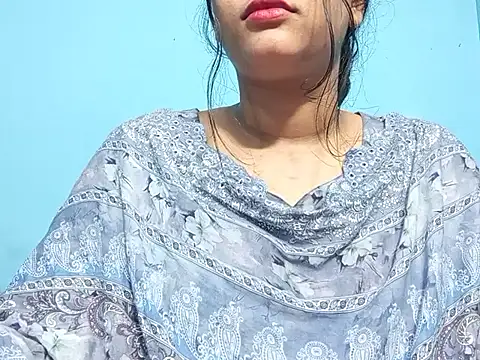 Emma 4433 online show from 8, 4, 2026