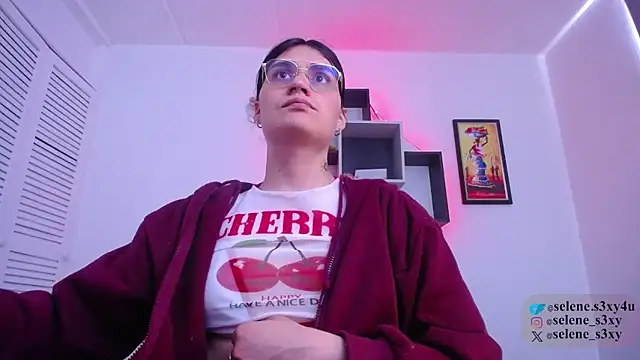 selene cutie online show from 21, 4, 2026