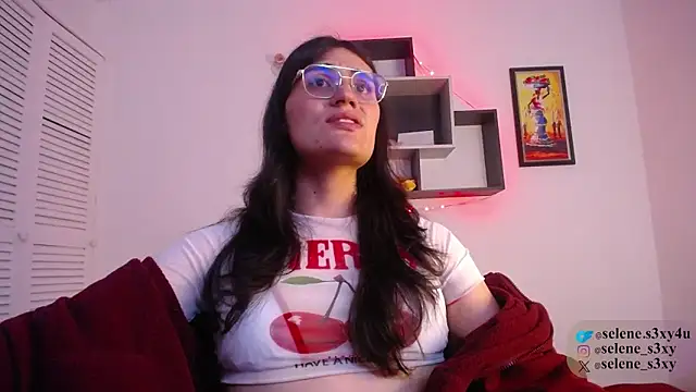 selene cutie online show from 20, 3, 2026