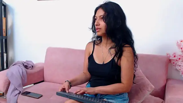 Tamar4 f00x online show from 2, 5, 2026