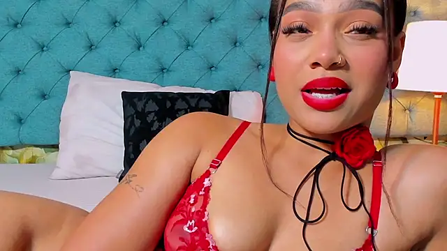LiahGrey online show from 25, 7, 2026