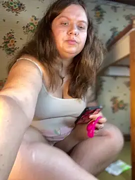 Snapshot of Nenssy555 chatting on 20, 5, 2026 Nenssy555 online show from 20, 5, 2026
