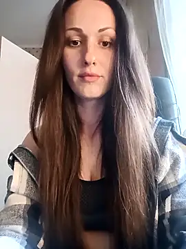 Snapshot of LunaCrystall chatting on 14, 4, 2026 LunaCrystall online show from 14, 4, 2026