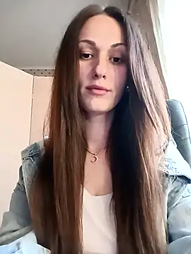 Snapshot of LunaCrystall chatting on 18, 4, 2026 LunaCrystall online show from 18, 4, 2026