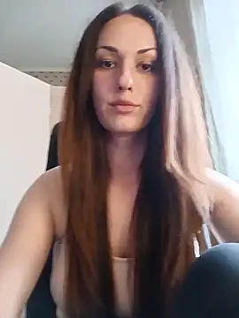 Snapshot of LunaCrystall chatting on 18, 5, 2026 LunaCrystall online show from 18, 5, 2026