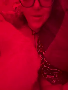 Astrid XOXO online show from 13, 3, 2026