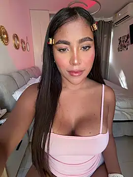 SaraValentina11 online show from 15, 4, 2026