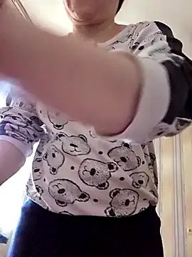  LOLA-LOLA  online show from 15, 3, 2026