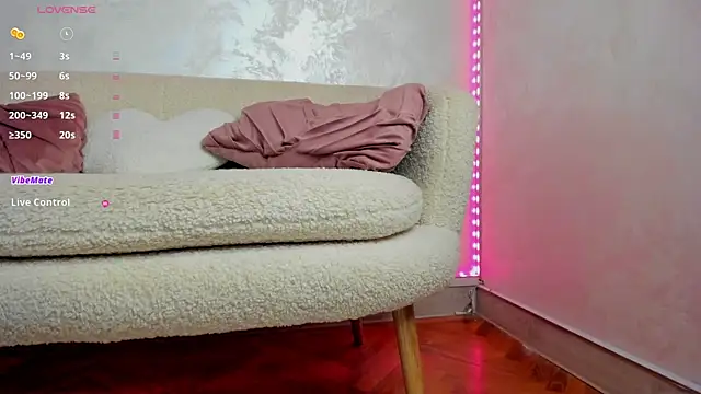 Snapshot of IvyTease_ chatting on 22, 5, 2026 IvyTease online show from 22, 5, 2026