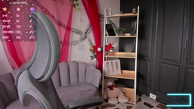 Snapshot of AphroditeSweett chatting on 11, 5, 2026 AphroditeSweett online show from 11, 5, 2026