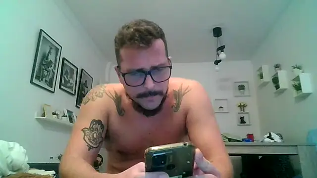 yanick931 online show from 13, 4, 2026