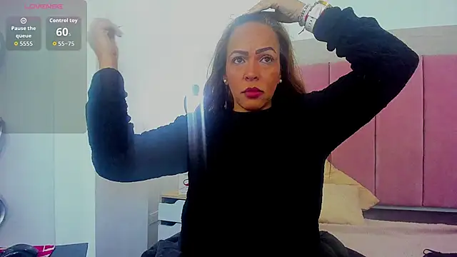 Helenn Moore online show from 11, 6, 2026