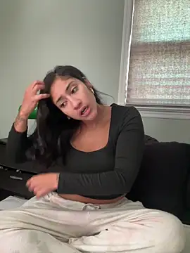 LatinaLoka online show from 10, 5, 2026
