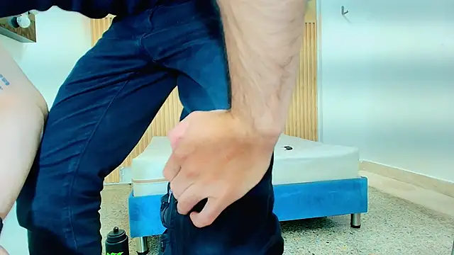 JEAN LEWIS2 online show from 19, 3, 2026