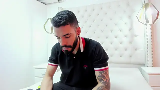 JEAN LEWIS2 online show from 7, 4, 2026