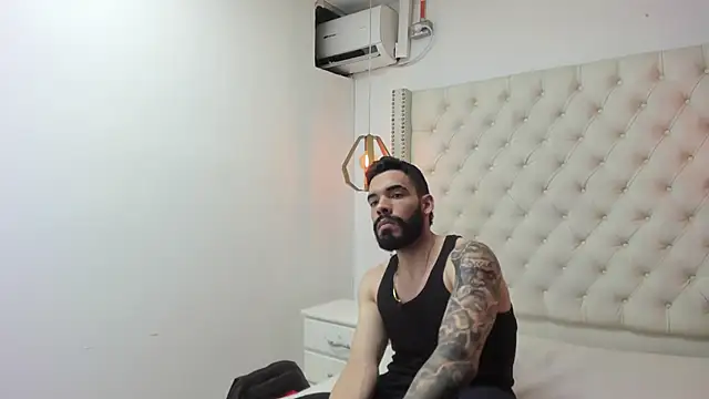 JEAN LEWIS2 online show from 13, 4, 2026