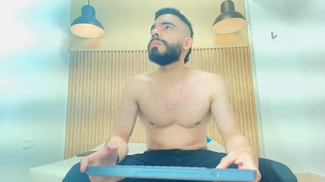 JEAN LEWIS2 online show from 28, 3, 2026