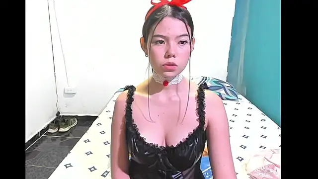 Draculaura X online show from 5, 7, 2026