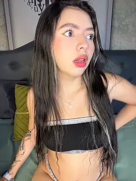 Snapshot of LolliePopsXXX chatting on 6, 6, 2026 LolliePopsXXX online show from 6, 6, 2026
