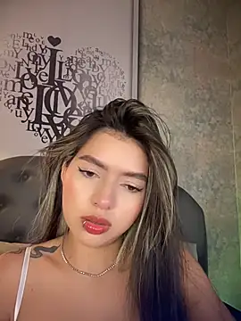 Snapshot of LolliePopsXXX chatting on 2, 5, 2026 LolliePopsXXX online show from 2, 5, 2026
