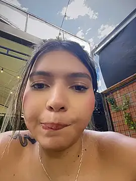 LolliePopsXXX online show from 28, 7, 2026