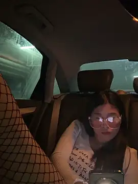 VV-001 online show from 11, 3, 2026