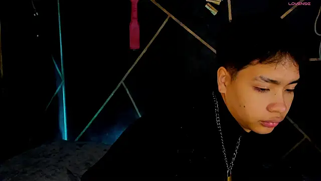 Snapshot of Lee_Colee chatting on 6, 5, 2026 Lee Colee online show from 6, 5, 2026