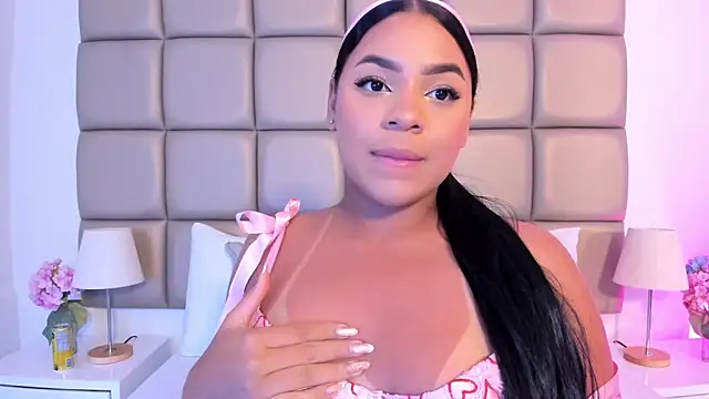 lilly williamss online show from 22, 4, 2026