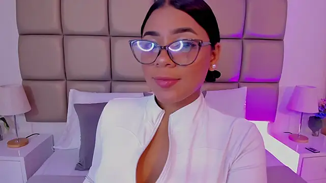 lilly williamss online show from 21, 3, 2026