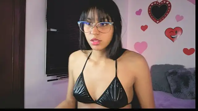 PaulaCutexs online show from 16, 3, 2026