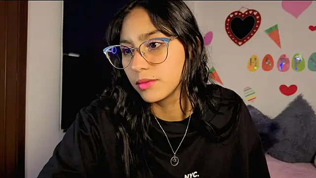 PaulaCutexs online show from 16, 4, 2026